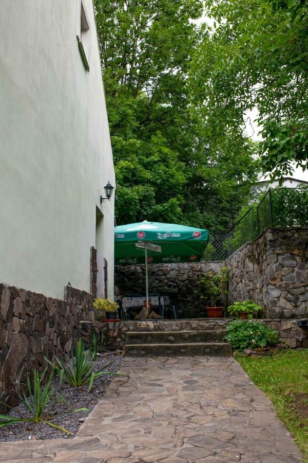 Holiday Home Banská Štiavnica Exteriör bild